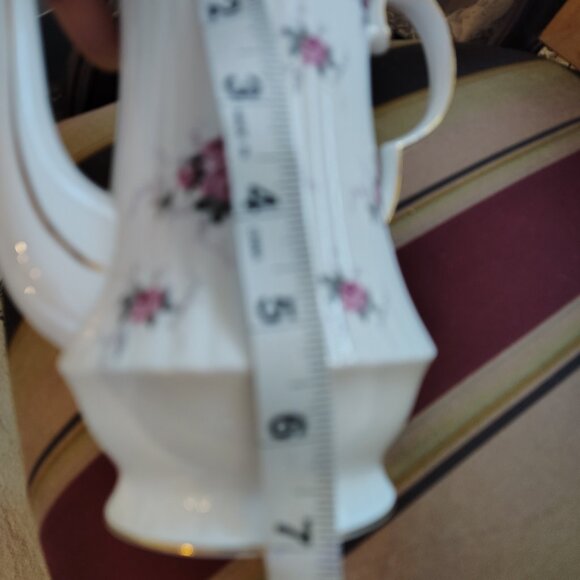 Princess House By Hammersley. Windsor Rose Fine Bone China Tea Pot - Picture 5 of 16